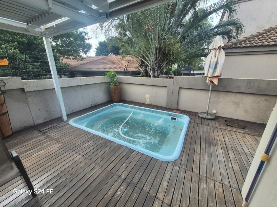 3 Bedroom Property for Sale in Safari Gardens North West